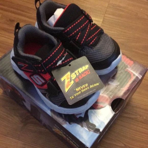 BRAND NEW boy toddler Skechers swift blast Velcro shoes size 5 - Picture 6 of 7